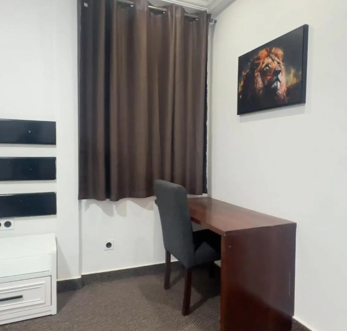 Home Mome 1 Dakar Apartment