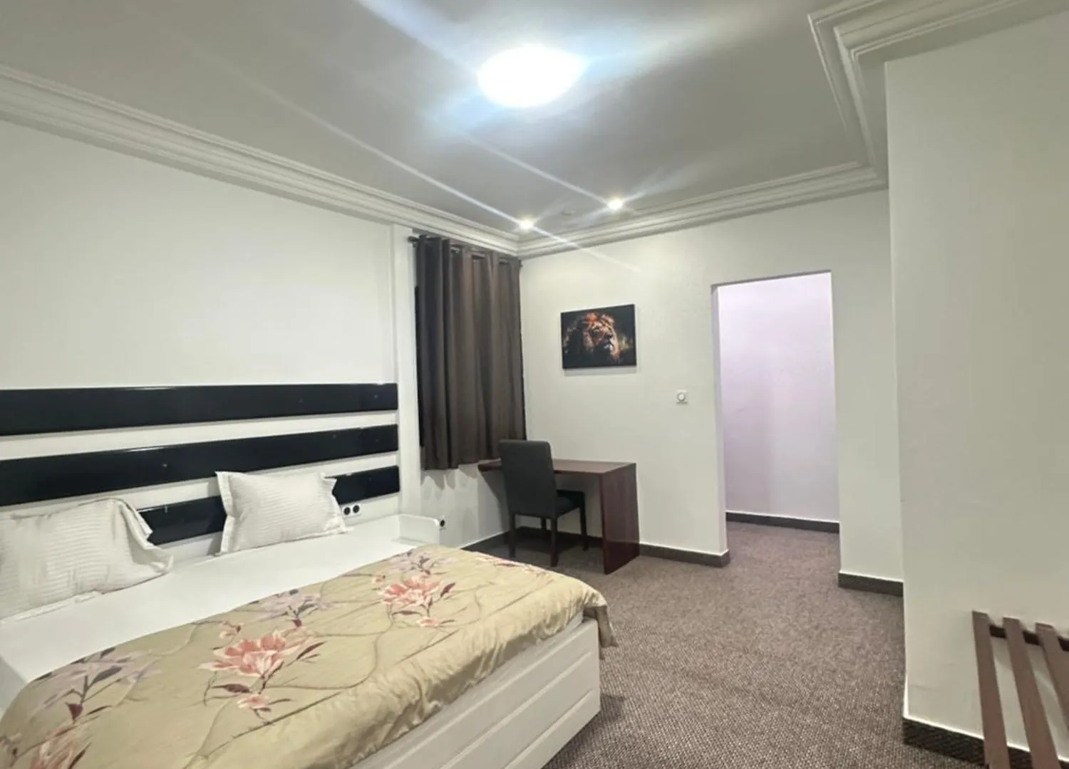 Home Mome 1 Dakar Apartment